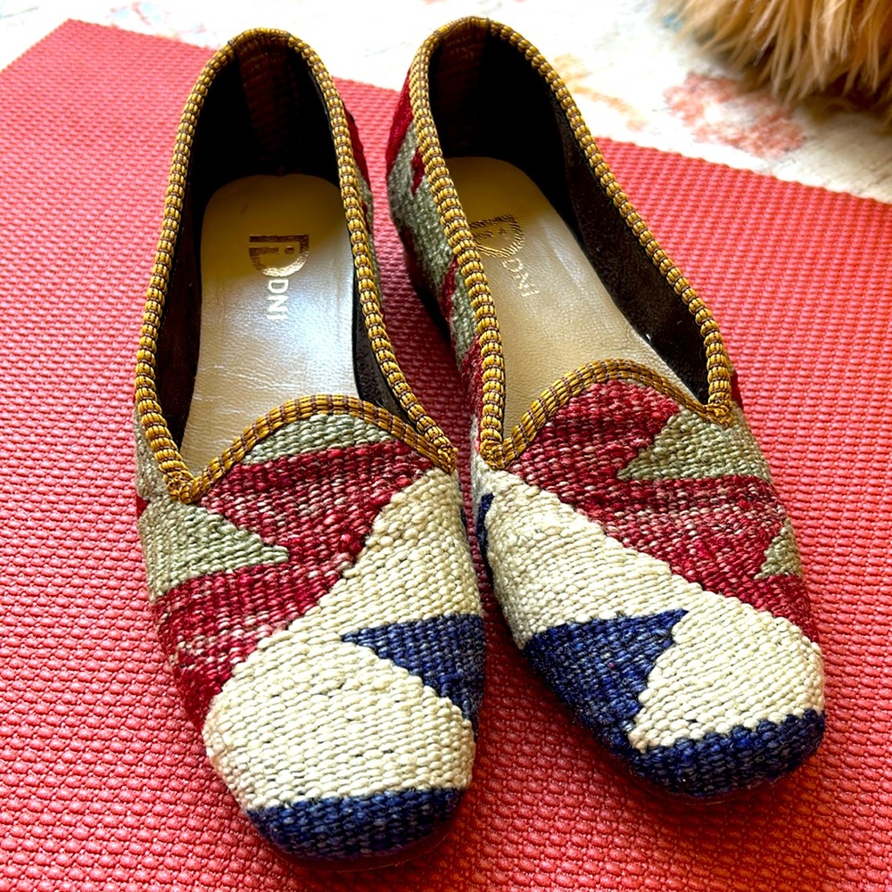 DNI Turkish carpet flats